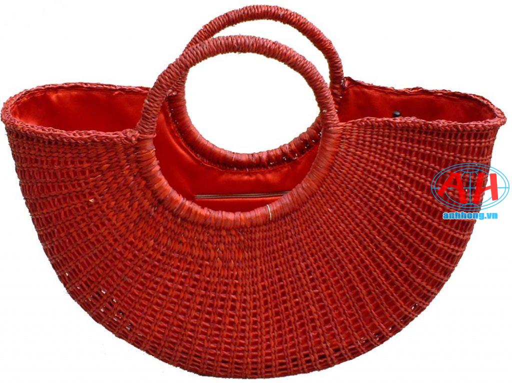 Túi xách handmade sản phẩm làm từ cói đỏ lót vải